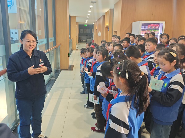 291743212616591174.jpg 3.27 党建引领聚协力 校企共筑节水梦 附图8.jpg